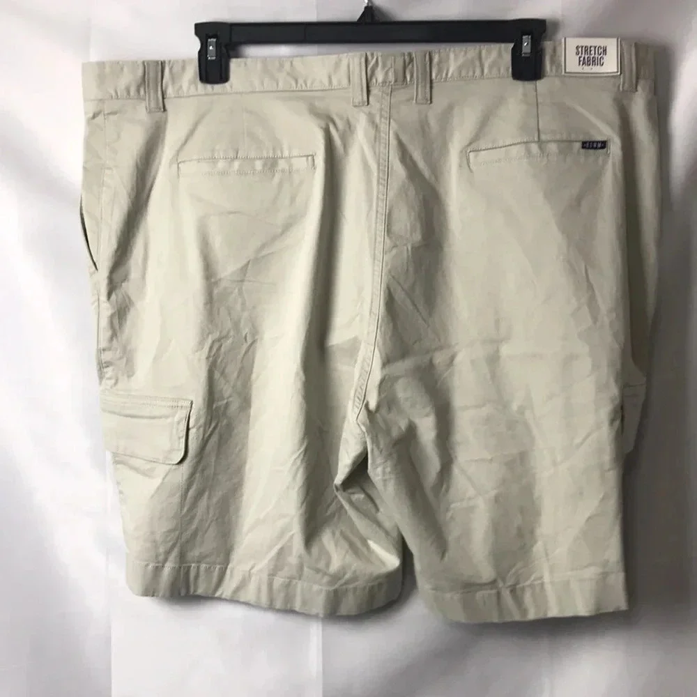 NWT ROWM MEN SZ 46 KHACKI CARGO SHORTS 9”‎ INSEAM